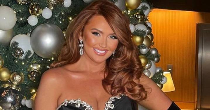 Charlotte Dawson responds to split claims with bombshell post about rugby star fiancé