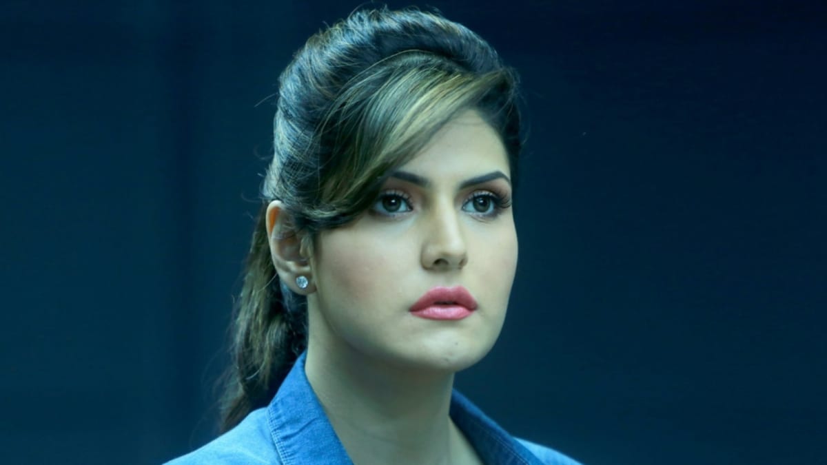 This Erotic Thriller, Packed With Bold Scenes, Turned Into 2015’s Most Unexpected Hit