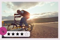 3000km en bicicleta. Un viaje épico narrado con un lenguaje cinematográfico singular que atrapa de principio a fin