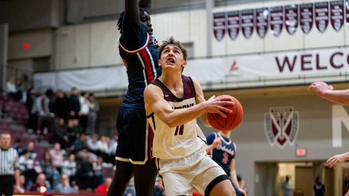 Vote for Des Moines Register male Athlete of the Week Nov. 30