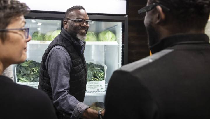 Mayor Johnson wants to cut red tape for small businesses