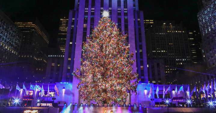 When Is the Rockefeller Center Christmas Tree Lighting Ceremony?