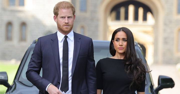 Prince Harry and Meghan Markle issue statement: 'It shouldn't have come to this'
