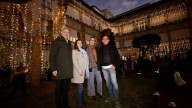 El colegio Dominicas de Oviedo da la bienvenida a la Navidad con el encendido de luces