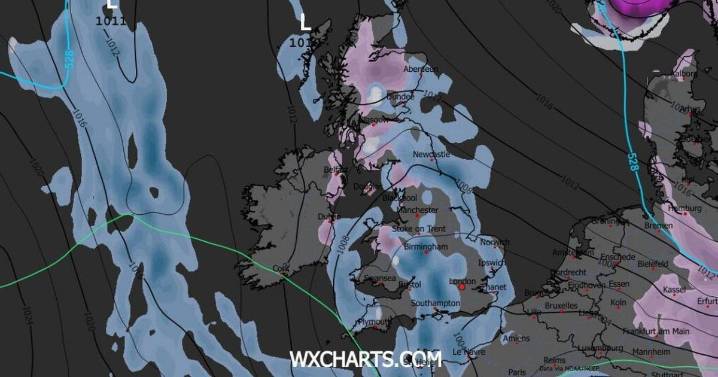 UK snow maps pinpoint when 21-hour snowstorm could hit northern England