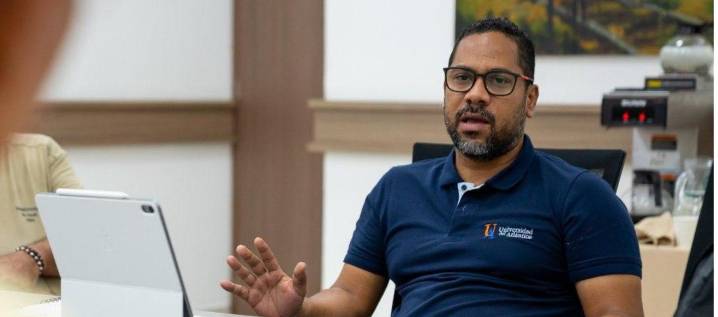 MEN reemplaza por un año al rector de la Universidad del Atlántico Leyton Barrios