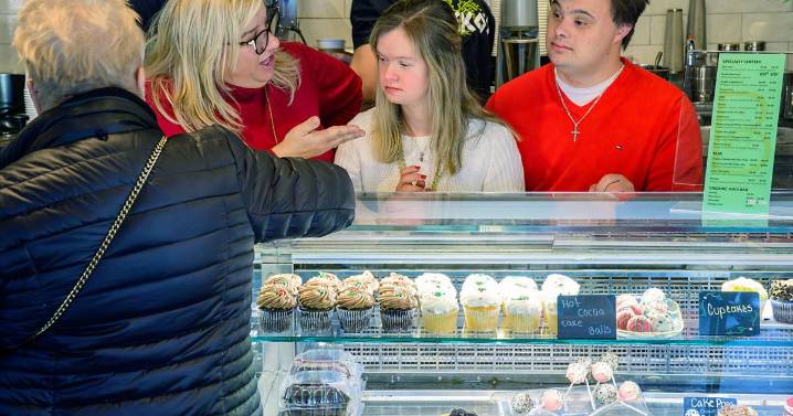 Nektario's Foundation hosts first fundraiser at Beans and Dreams