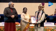President awards two Kashmiri craftsmen in carpet weaving, sozni embroidery