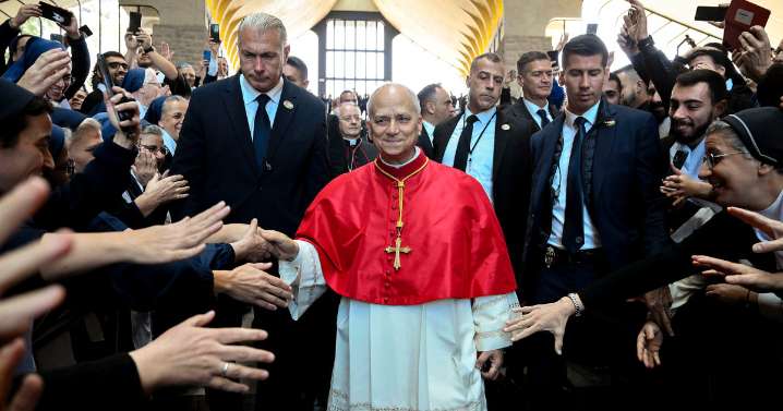 'A nice geek from the Midwest': Leo's brand emerges during first foreign trip as pope