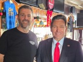 Ron DeSantis visits Staten Island’s Lee’s Tavern, orders famous clam pie