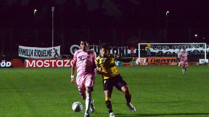 Apareció Mathías Crocco y Real Pilar se pone en ventaja en el Barraza.