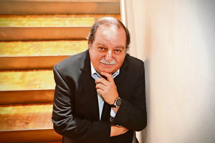 José Gordon: soñar a fuerza de palabras