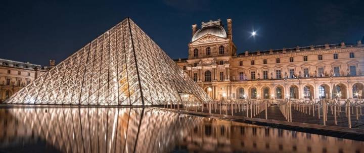 Avería en tuberías provoca inundación en el Louvre; obras egipcias quedan 'irrecuperables'