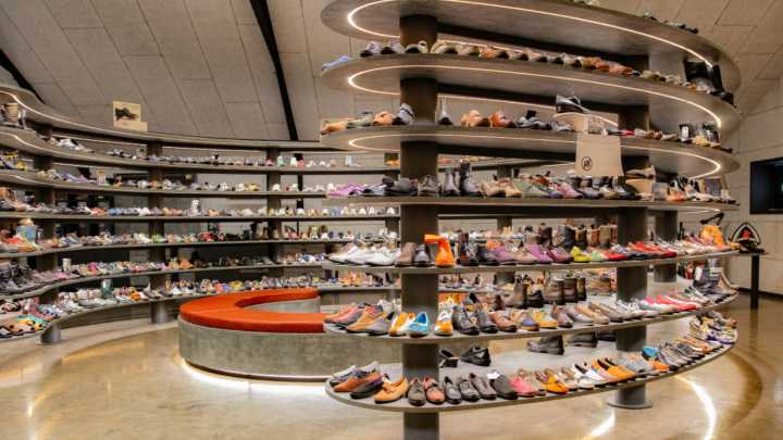 ECCO Sneakers and Shoes: What Are the Best Sneakers? ECCO Review 2025