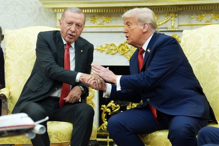 US ambassador to Ankara says Trump is moving closer to resolving Turkey’s F