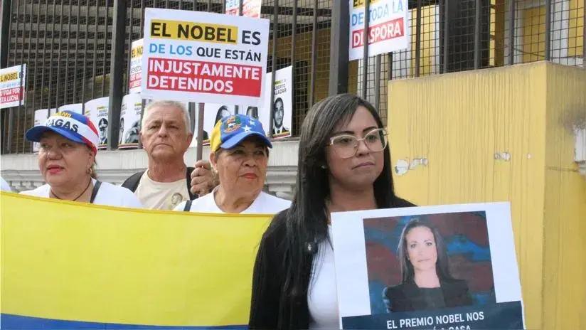 Venezolanos en Perú celebran el Nobel de la Paz de María Corina Machado como si fuera suyo
