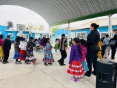 Impulsan actividades navideñas de proximidad en comunidad Rarámuri