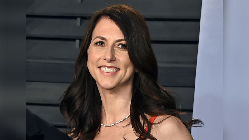 MacKenzie Scott donated $7.1 billion to nonprofits in 2025, a major increase