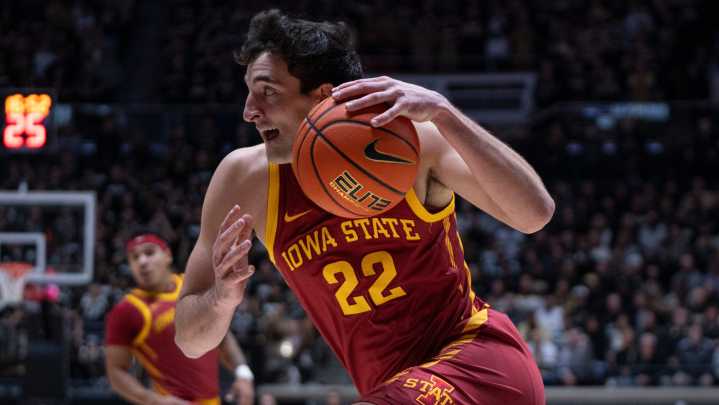 Iowa at Iowa State odds, picks and predictions