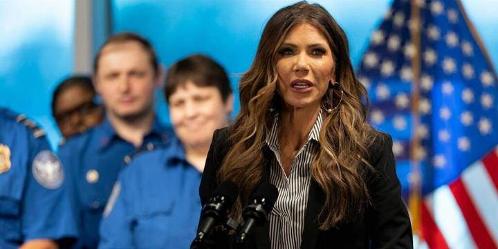 La Administración Trump busca vetar la entrada a EEUU a ciudadanos de más de 30 países