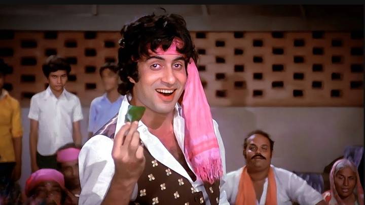 Amitabh Bachchan shares a painful experience from Khaike Paan Banaras Wala in Don