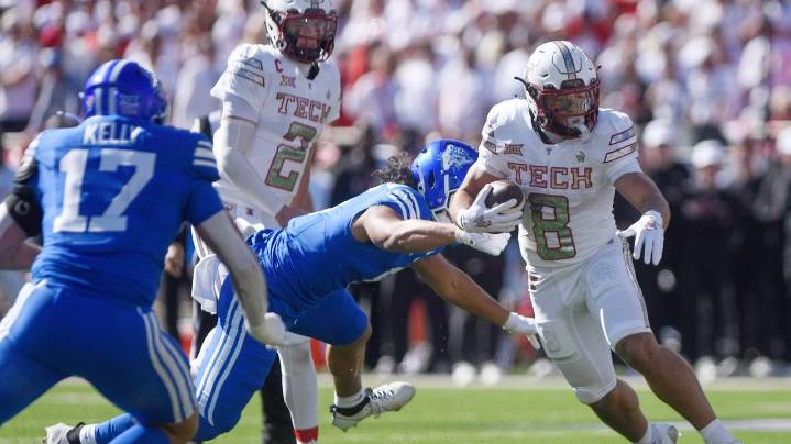 College football picks: Numbers show more sweeps than splits when teams meet twice in same season