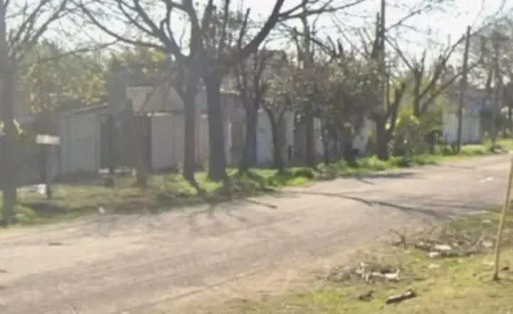 Un grupo de vecinos mató a puñaladas y balazos a un hombre al que acusaban de violar a un adolescente