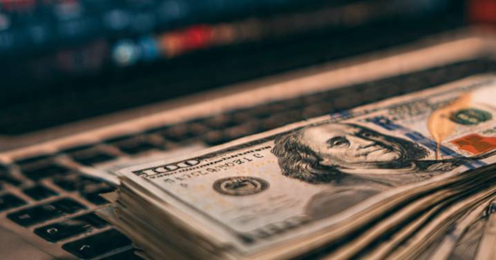 Este es el precio del dólar HOY lunes 8 de diciembre de 2025