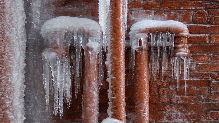 Cold Indiana temps could mean frozen pipes. How to unfreeze them