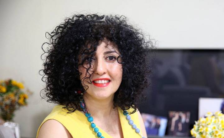 Arrestan a la Premio Nobel de Paz Narges Mohammadi