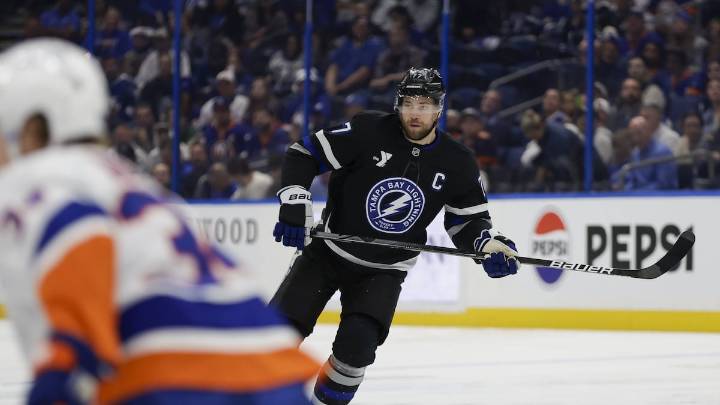 Lightning captain Victor Hedman out at least the next 3 games