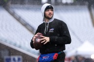 Buffalo Bills at New England Patriots: Live score, updates