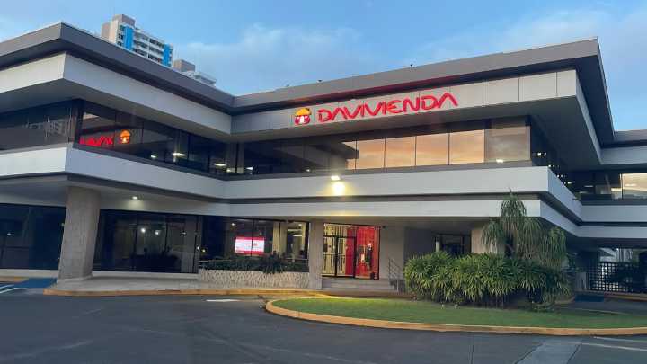 Davivienda lanza nueva cuenta de ahorros en dólares y refuerza su apuesta regional desde Panamá