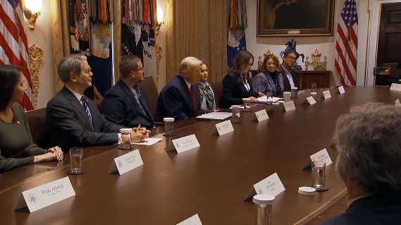 'It's helpful but it's also harmful': Missouri farmer, rancher reacts to Trump administration's aid package