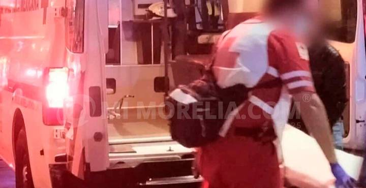 Motociclista es impactado por automóvil en el Boulevard García de León