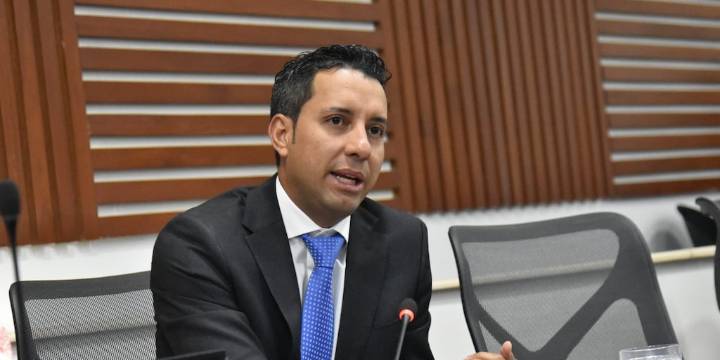 Julián López pidió a la Procuraduría evitar una ‘farsa’ electoral en el Partido de la U: “Exigiré que se decida con reglas claras”