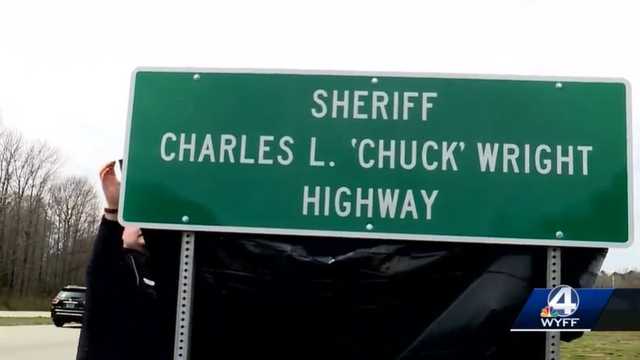Chuck Wright highway sign to be removed