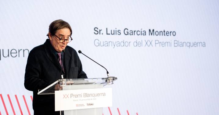 García Montero vuelve a cargar contra la RAE y lanza acusaciones contra Muñoz Machado ante la prensa