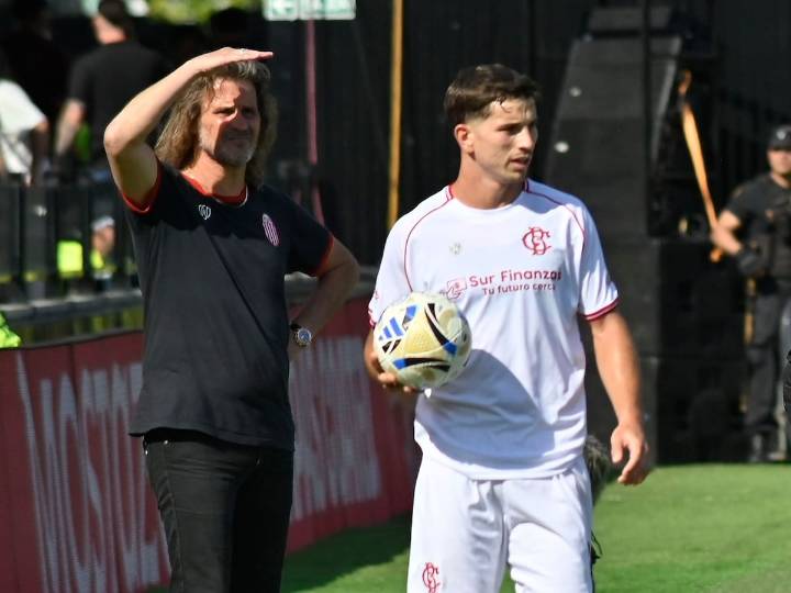 El equipo de Tapia. Barracas Central recibe a Gimnasia en uno de los duelos de los cuartos de final del Torneo Clausura