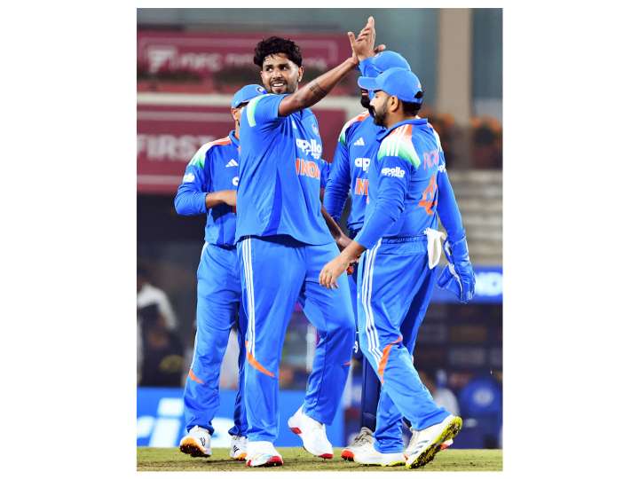 Indian team yet to chase down 210+ in T20I