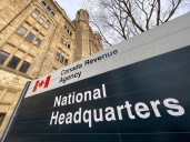 Canadians could see federal income tax bracket change in 2026