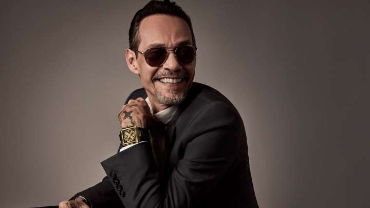 Marc Anthony hace su propia versión de “Feliz Navidad”