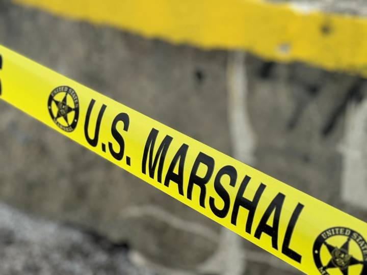 U.S. marshals arrest two suspects in fatal shooting, robbery at Cleveland restaurant