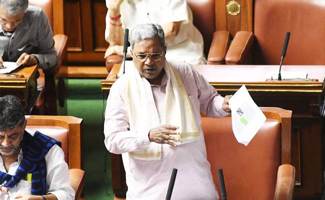 Karnataka govt issues order to constitute team to expedite Mekeda...