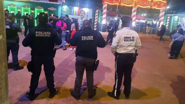 Blindan la verbena navideña en Culiacán; refuerzan vigilancia y control vial