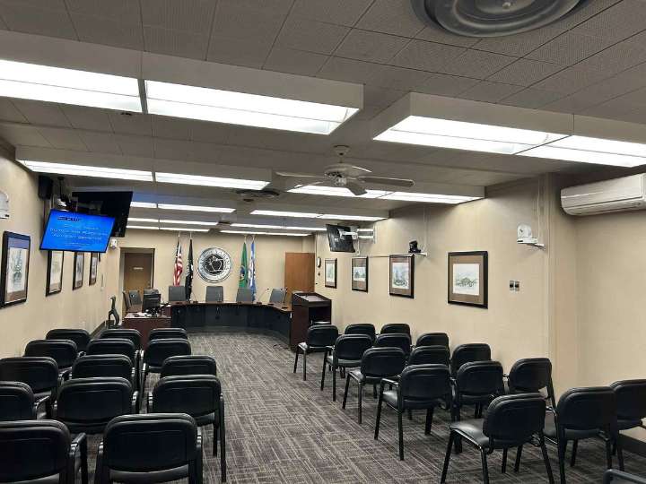 Yakima City Council Cuts $6M from Police, Fire & Parks!