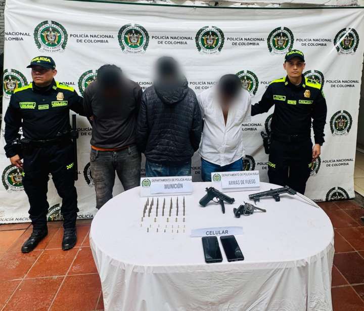 Tres armas de fuego incautadas y dos capturados en operativo en La Plata, Huila