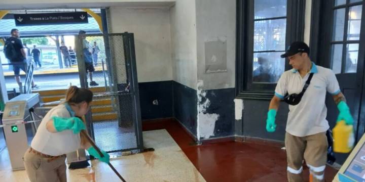 Un enfrentamiento salvaje en la estación de Quilmes dejó cuatro detenidos y un herido en estado crítico