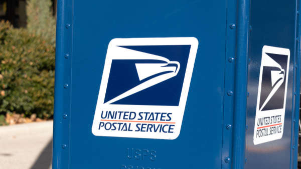 USPS Holiday Mail Counter Goes Live Online