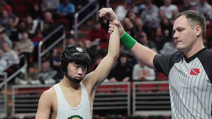 Iowa City West wrestler Alexander Pierce discusses state title goal